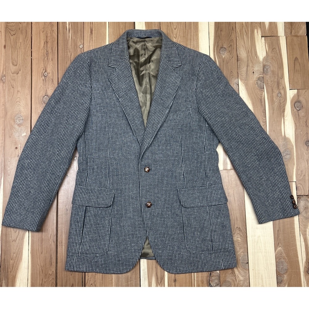 Vintage Pendelton Tweed Jacket 42 Long Split Back 2 Button Wood Button Made USA